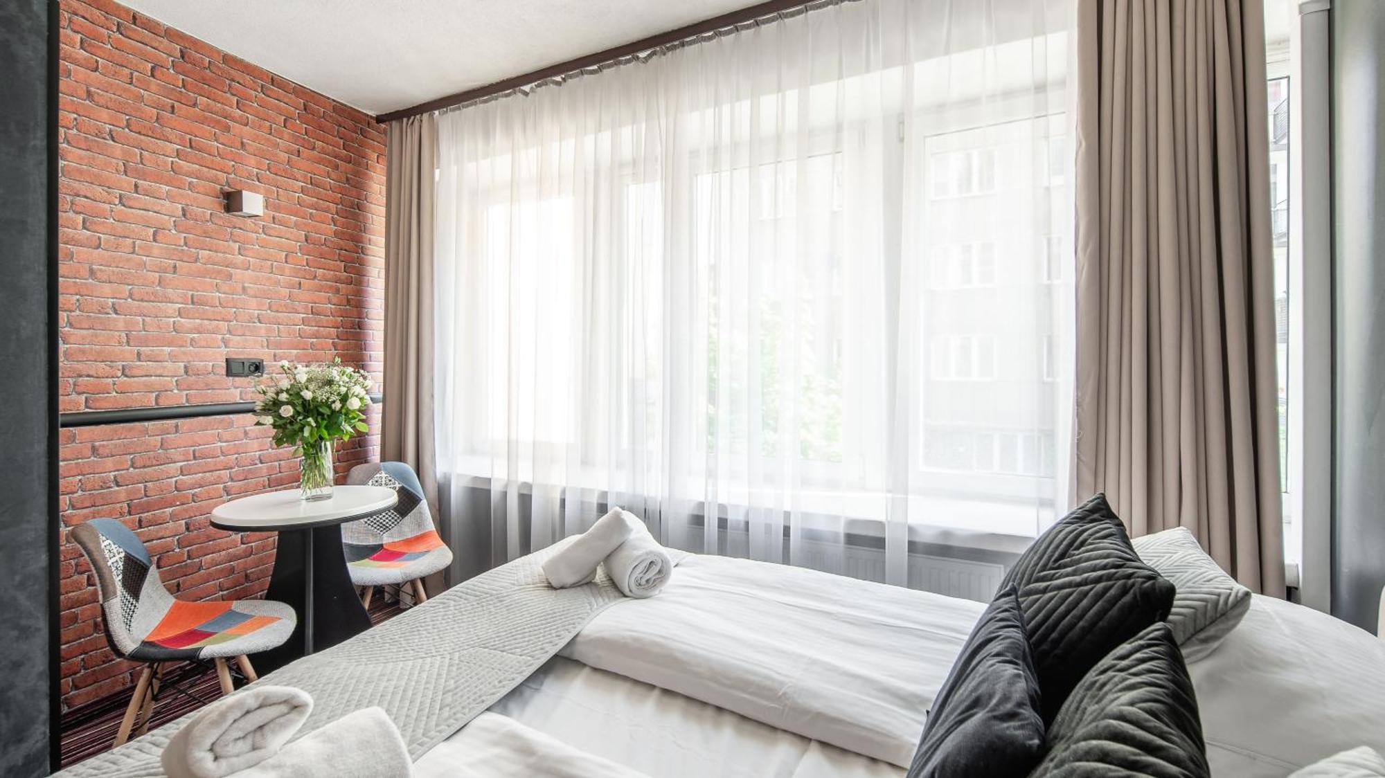 Hotel Delta Krakkó Kültér fotó